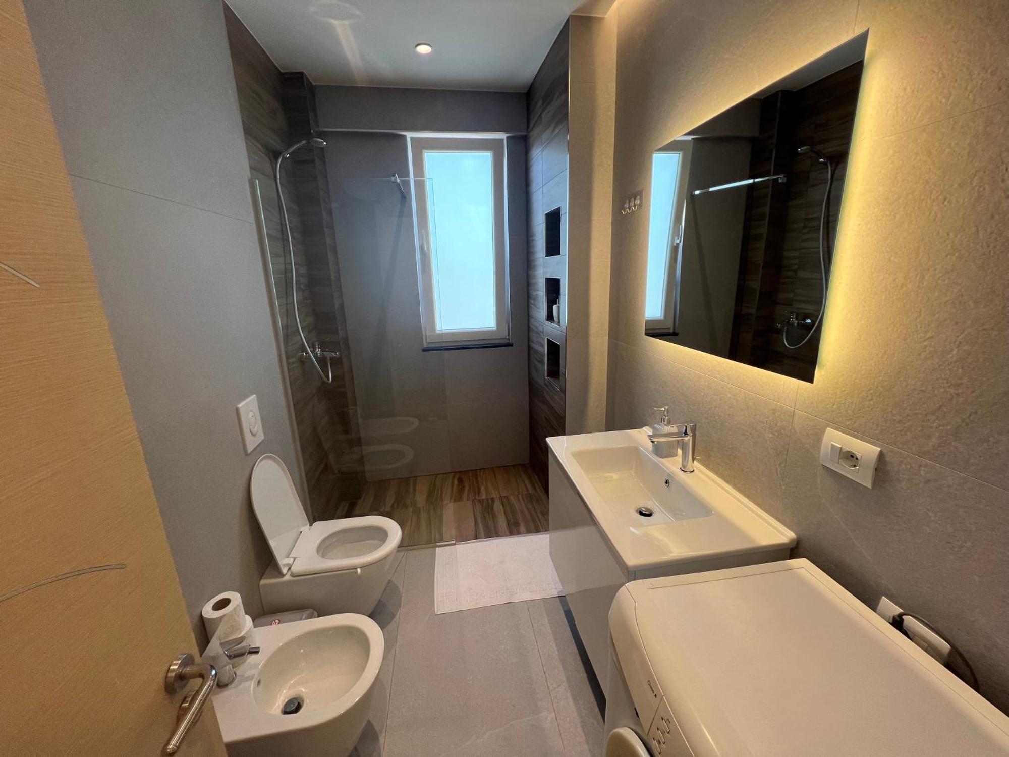City Center Suite Τίρανα Εξωτερικό φωτογραφία