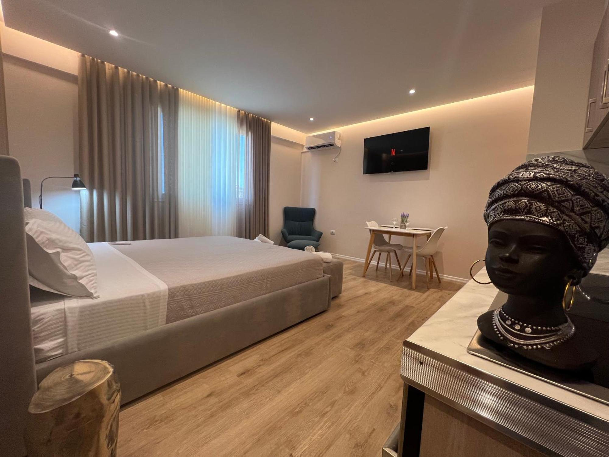 City Center Suite Τίρανα Εξωτερικό φωτογραφία